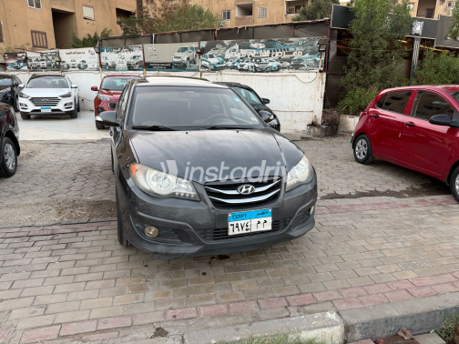Hyundai Elantra HD 2017 Gray Automatic Used for Sale in Greater Cairo ( Cairo + Giza) - 3