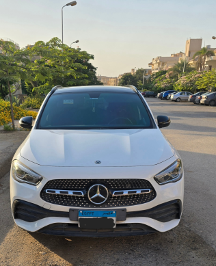 Mercedes GLA 200 2021 White Automatic Used for Sale in Greater Cairo ( Cairo + Giza)