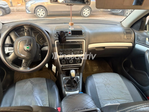 Skoda Fantasia 2011 Silver Manual Used for Sale in Cairo - 5