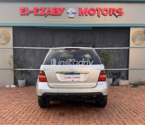 Mercedes ML 2007 Silver Automatic Used for Sale in Nasr city - 4