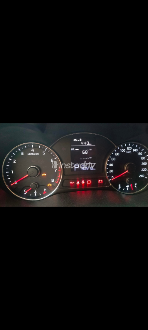 Kia Cerato 2017 Red Automatic Used for Sale in Greater Cairo ( Cairo + Giza) - 5