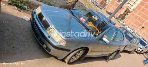 سكودا اوكتافيا 2002 أبيض أوتوماتيك مستعملة للبيع في القاهرة الكبرى ( القاهرة - الجيزة) - 5