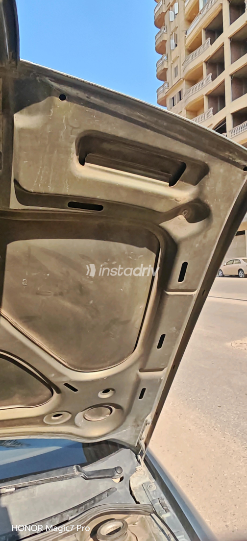 سكودا اوكتافيا 2002 أبيض أوتوماتيك مستعملة للبيع في القاهرة الكبرى ( القاهرة - الجيزة) - 6