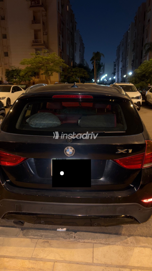 بي ام دبليو X1 2014 أسود أوتوماتيك مستعملة للبيع في القاهرة الكبرى ( القاهرة - الجيزة) - 2