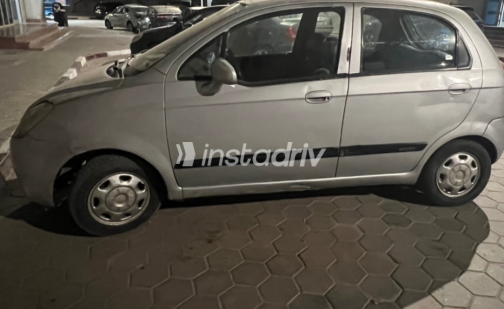 Chevrolet Spark 2010 Gray Manual Used for Sale in Greater Cairo ( Cairo + Giza) - 3