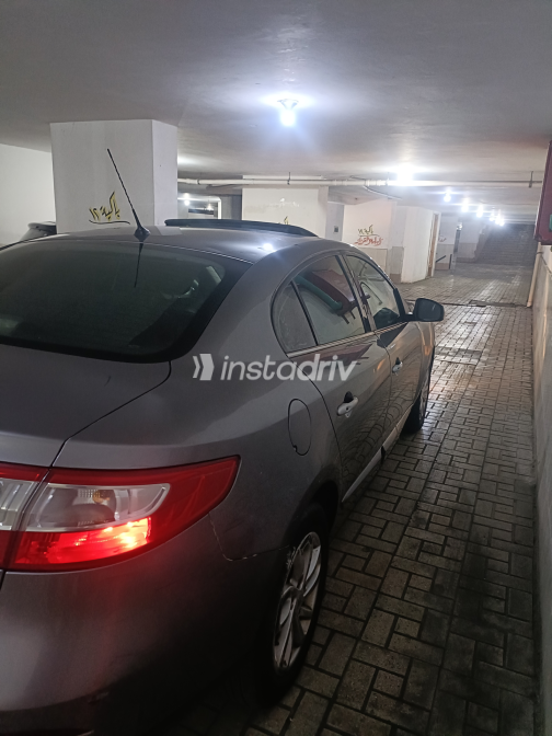 Renault Fluence 2015 Gray Automatic Used for Sale in Greater Cairo ( Cairo + Giza) - 6