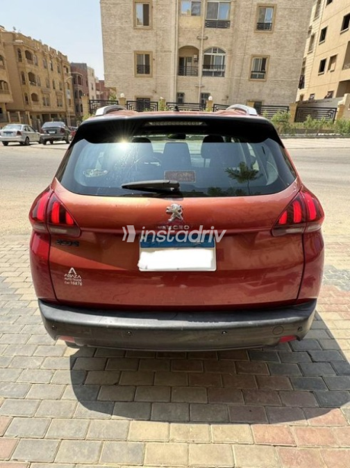 Peugeot 2008 2017 Dark Red Automatic Used for Sale in Cairo - 4