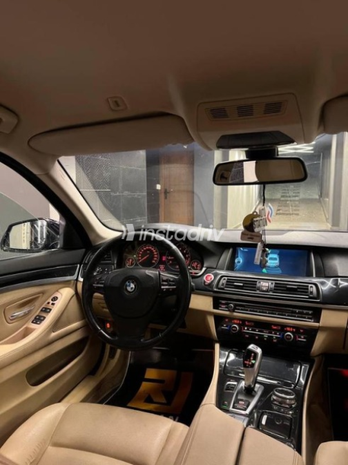 BMW 520 2014 Black Automatic Used for Sale in Cairo - 7