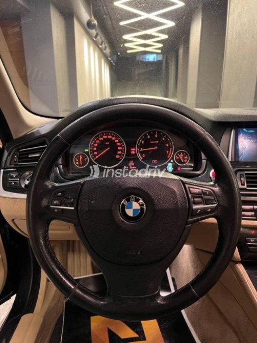 BMW 520 2014 Black Automatic Used for Sale in Cairo - 9