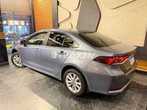 Toyota Corolla 2025 White Automatic Used for Sale in Sheikh Zayed City - 4