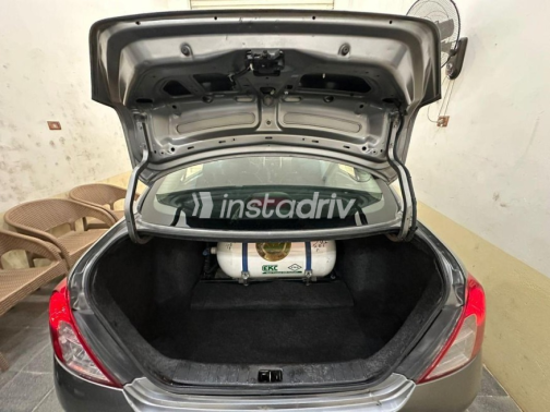 Nissan Sunny 2014 Silver Automatic Used for Sale in Mit Ghamr - 7