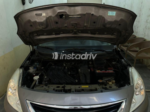 Nissan Sunny 2014 Silver Automatic Used for Sale in Mit Ghamr - 8