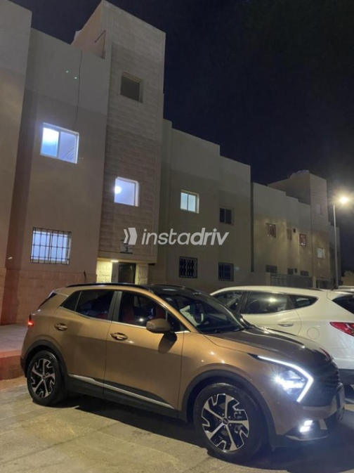 كيا سبورتاج 2023 بني أوتوماتيك مستعملة للبيع في المنصورة - 9