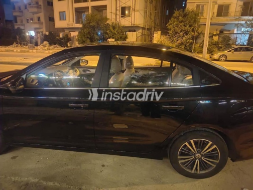 ام جى 5 2022 أسود أوتوماتيك مستعملة للبيع في الشروق - 2