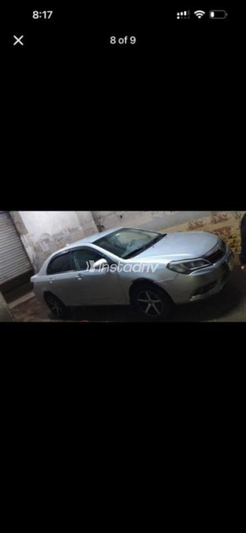 بى واى دى‬ F3 2019 فضي يدوي مستعملة للبيع في الجيزة - 2