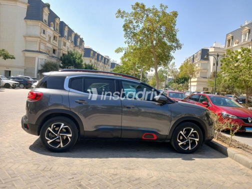 Citroën C5 Aircross 2022 Gray Automatic Used for Sale in Cairo - 1