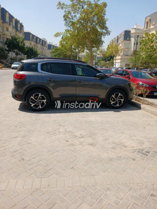 Citroën C5 Aircross 2022 Gray Automatic Used for Sale in Cairo - 2
