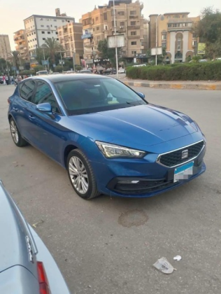 Seat Leon 2024 Dark Blue Automatic Used for Sale in Maadi