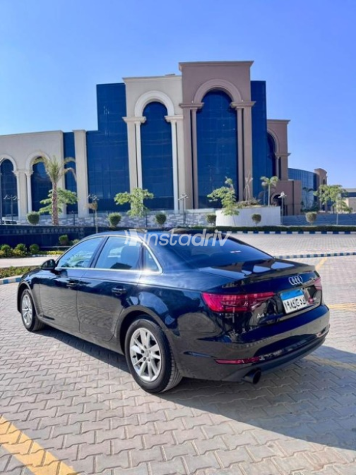 Audi A4 2016 Black Automatic Used for Sale in Heliopolis - 6