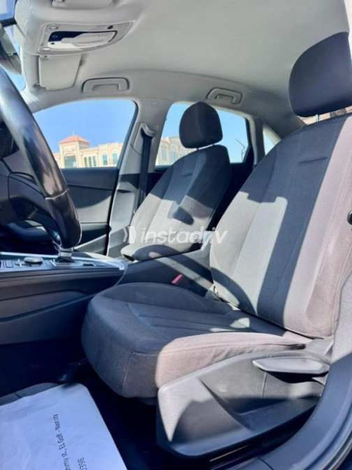 Audi A4 2016 Black Automatic Used for Sale in Heliopolis - 10