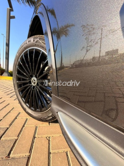 مرسيدس GLC 300 2025 أسود أوتوماتيك مستعملة للبيع في القاهرة - 6