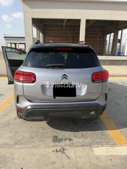 Citroën C5 Aircross 2021 Dark Gray Automatic Used for Sale in Cairo - 9