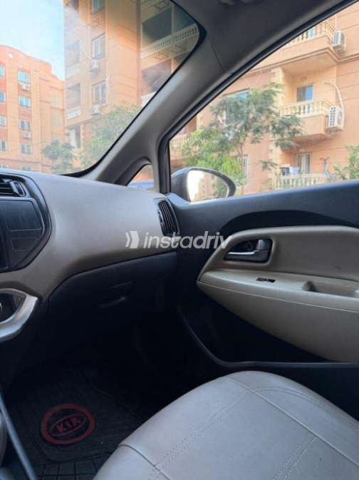 Kia Rio 2013 Mocha Automatic Used for Sale in Cairo - 6