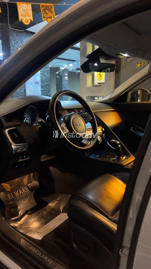 Jaguar E-pace 2020 White Automatic Used for Sale in Greater Cairo ( Cairo + Giza) - 2