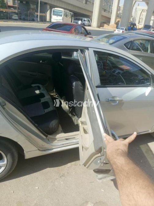 جيلي امجراند 7 2015 فضي أوتوماتيك مستعملة للبيع في الجيزة - 8