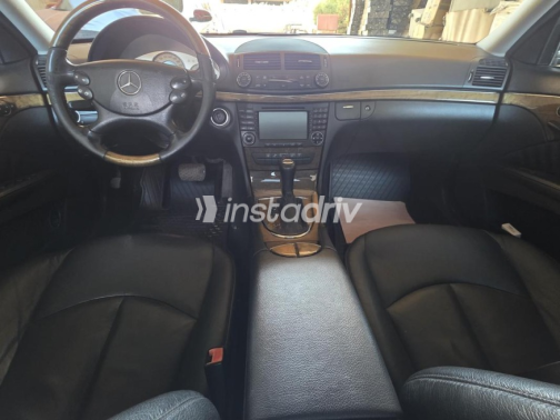Mercedes 280 2008 Black Automatic Used for Sale in Cairo - 5