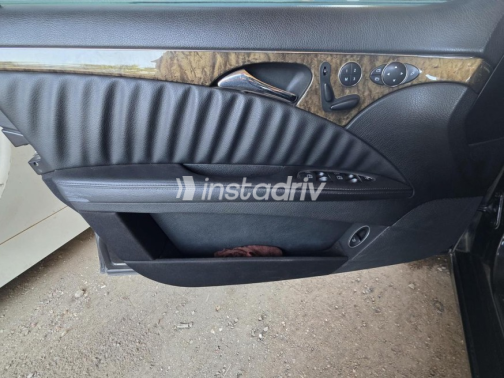 Mercedes 280 2008 Black Automatic Used for Sale in Cairo - 9