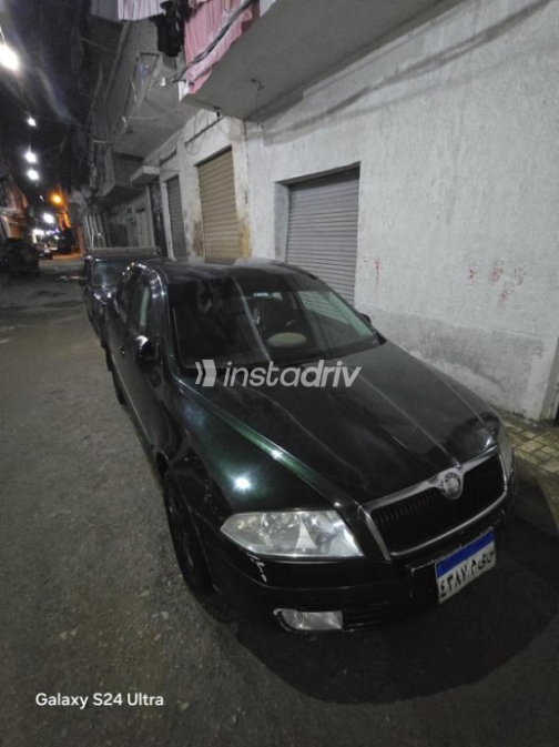 سكودا اوكتافيا A5 2005 أخضر غامق يدوي مستعملة للبيع في الإسكندرية - 3