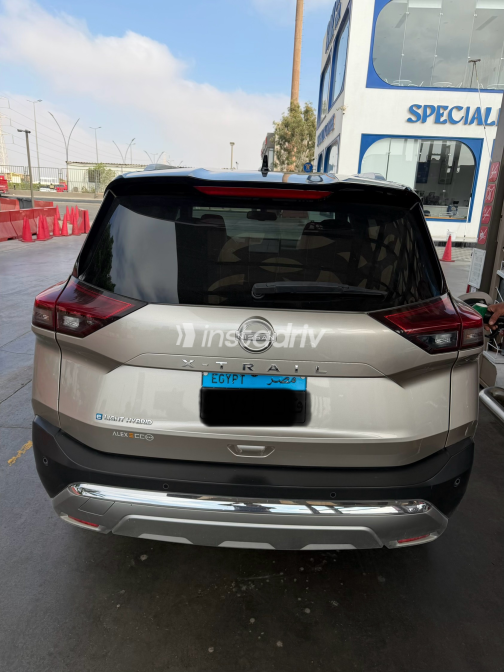 Nissan XTrail 2023 Champagne Automatic Used for Sale in Greater Cairo ( Cairo + Giza) - 3
