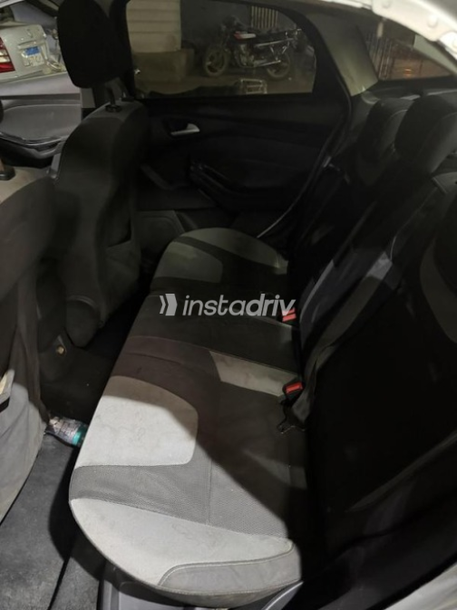 Ford Focus 2014 Silver Automatic Used for Sale in 6 October - 2