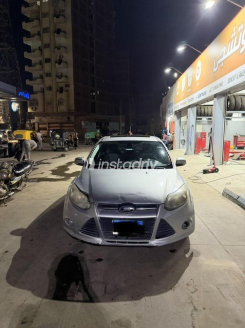 Ford Focus 2014 Silver Automatic Used for Sale in 6 October - 10