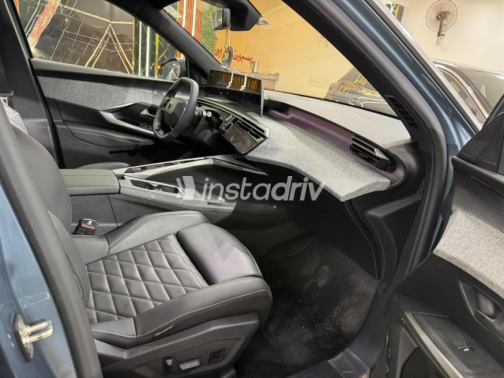 Peugeot 5008 2026 Dark Blue Automatic Used for Sale in Faiyum - 9