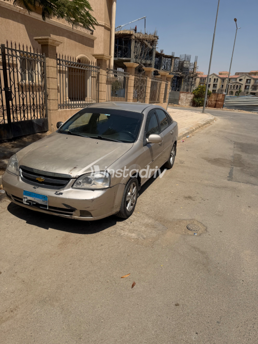 Chevrolet Optra 2012 Gold Automatic Used for Sale in Greater Cairo ( Cairo + Giza) - 4