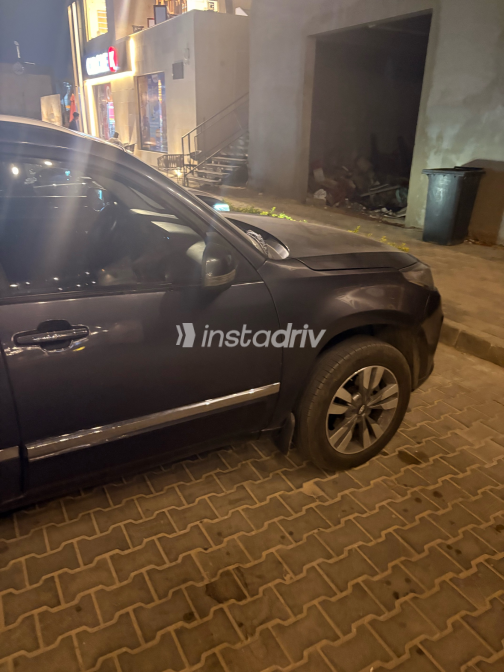 Chery Tiggo 3 2023 Dark Gray CVT Used for Sale in Greater Cairo ( Cairo + Giza) - 4