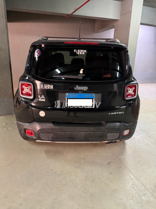 Jeep Renegade 2017 Black Automatic Used for Sale in Greater Cairo ( Cairo + Giza) - 1
