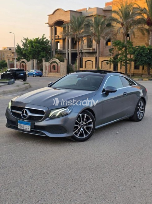 Mercedes E 200 2020 Gray Automatic Used for Sale in Cairo - 1