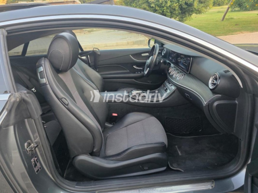 Mercedes E 200 2020 Gray Automatic Used for Sale in Cairo - 6