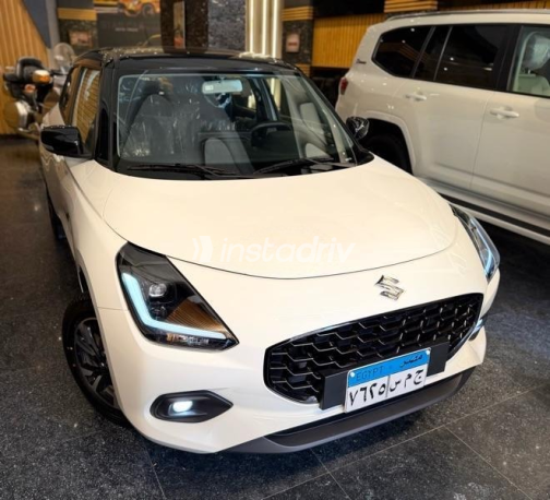 Suzuki Swift 2026 White Automatic Used for Sale in Sheikh Zayed City - 3