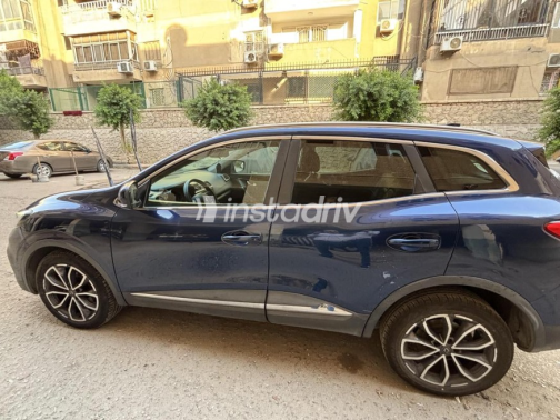 Renault Kadjar 2019 Blue Automatic Used for Sale in Giza - 4