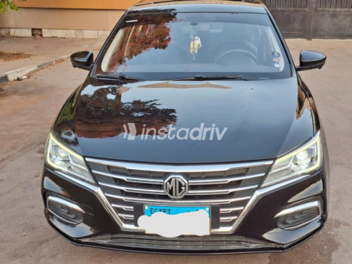 ام جى 5 2024 أسود أوتوماتيك مستعملة للبيع في مصر الجديدة - 2