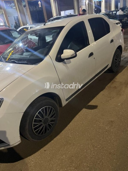 Renault Logan 2022 White Automatic Used for Sale in Damietta - 4