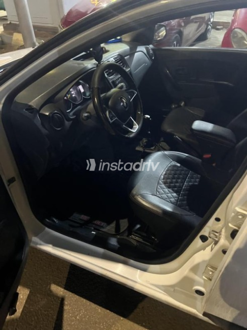 Renault Logan 2022 White Automatic Used for Sale in Damietta - 5