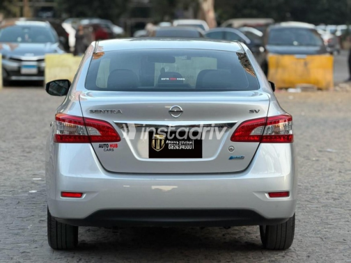 Nissan Sentra 2026 Silver Automatic Used for Sale in Cairo - 4