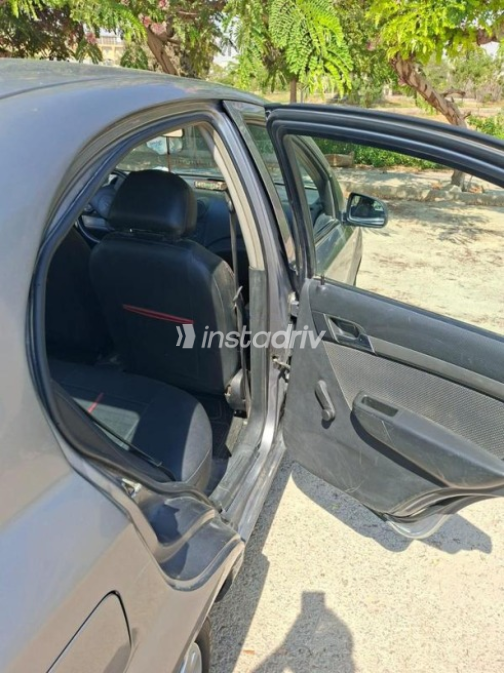 Chevrolet Aveo 2009 Gray Manual Used for Sale in Helwan - 6