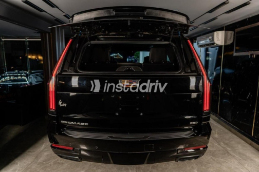 Cadillac Escalade 2026 Black Automatic Used for Sale in Cairo - 2