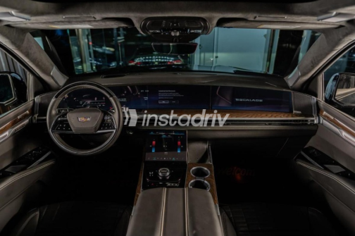 Cadillac Escalade 2026 Black Automatic Used for Sale in Cairo - 4